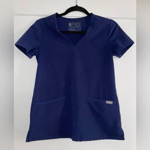 Figs Casma Scrub Top